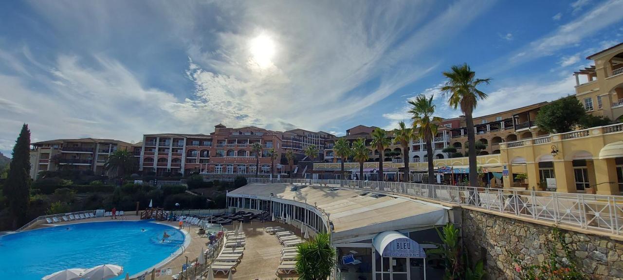Saint-Raphael- Vue Mer Et Massif De L'Esterel Екстериор снимка