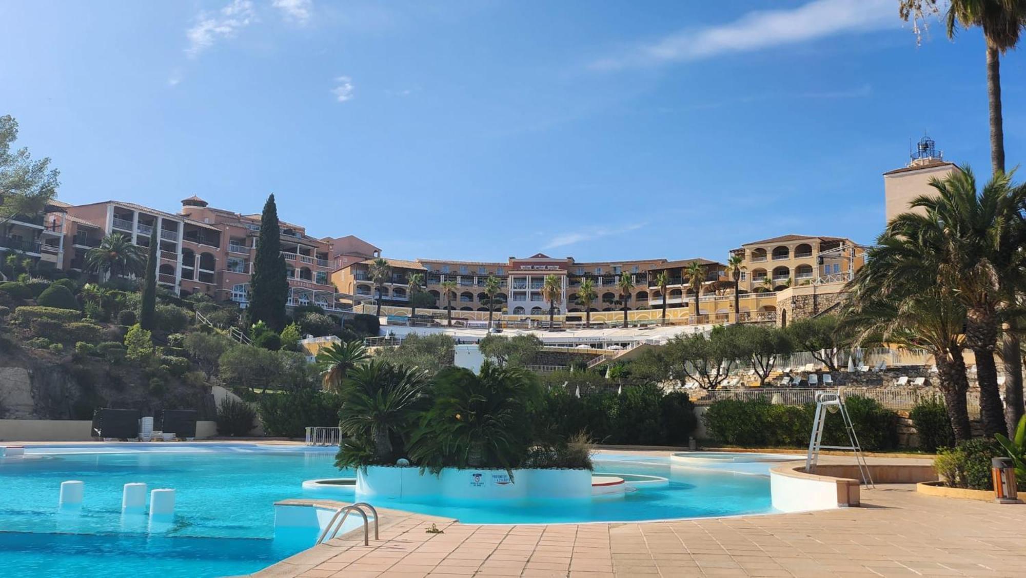Saint-Raphael- Vue Mer Et Massif De L'Esterel Екстериор снимка